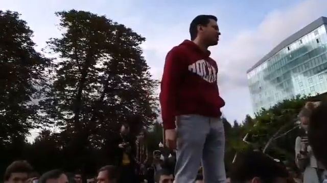 Шаман из Якутии идет в Москву, чтобы очистить Россию от зла!! смотреть онлайн