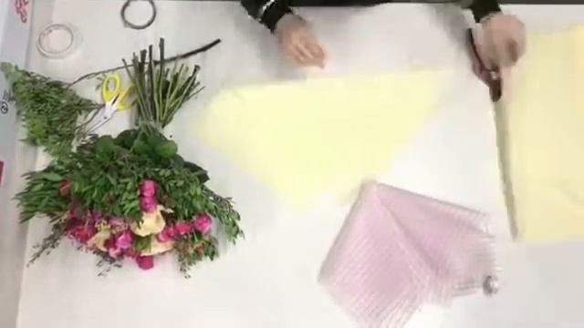 Современная флористика : сборка букета смотреть онлайн