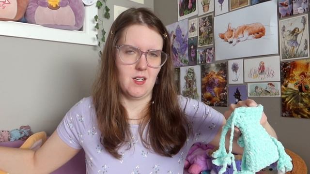 Crocheting Giant Leggy Frogs! смотреть онлайн
