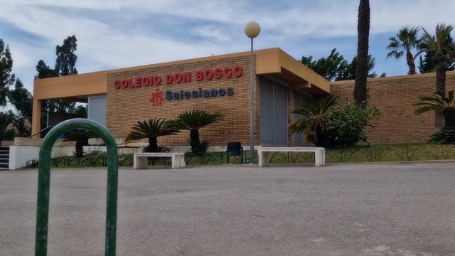 Утро начинается с полиции.Проблемы со школой смотреть онлайн