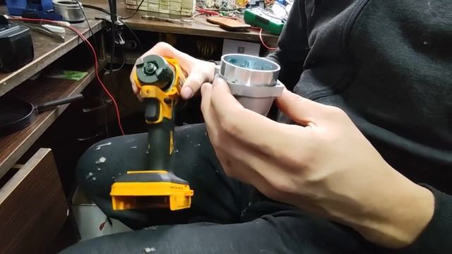 ОБЗОР ГАЙКОВЕРТА DeWALT смотреть онлайн