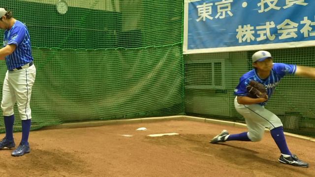 I Struck Him Out With A Pink Baseball Glove! смотреть онлайн