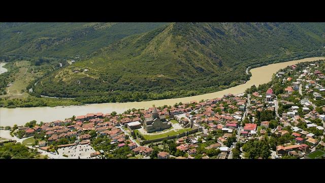 🇬🇪 Mtskheta. Svetitskhoveli Cathedral | Georgia смотреть онлайн