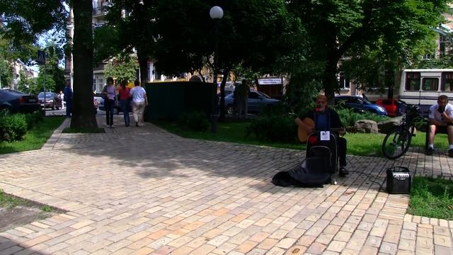 Виктор Бурдейный . Почему женщинам дарят цветы? смотреть онлайн