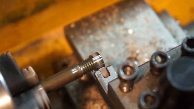 Бензиновая зажигалка своими руками / DIY / how to make a petrol lighter смотреть онлайн