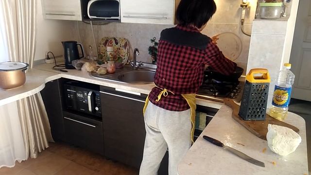 Готовим пассировку для борща. смотреть онлайн