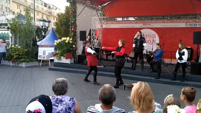 фехтование на фестивале Времена и эпохи, 2018. Театральная площадь смотреть онлайн