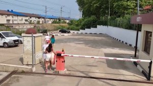 Отдых в Лоо 2022г. Дорога на море от отелей. Обзор пляжа Лоо1