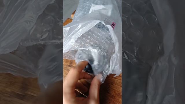 Распаковка товаров с Вайлдберриз для работы столярной мастерской и свечного производства