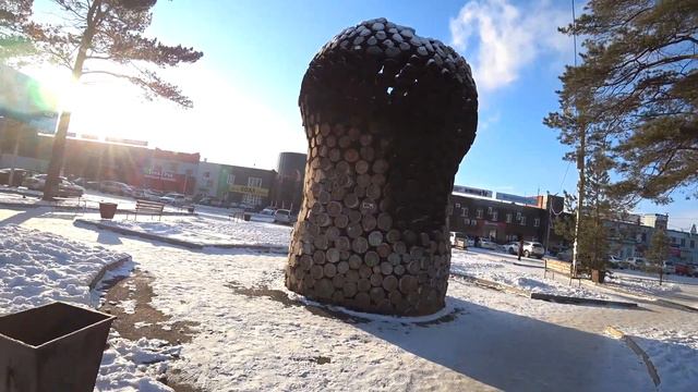 Сквер Молодежного центра в Канске.И немного об интересном. смотреть онлайн