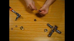 Течет смеситель (кран) в ванной? Ремонт за 3 минуты или, как устранить проблему самостоятельно.