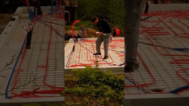 ТЁПЛЫЙ ПОЛ в Бане Своими Руками! Путь к Бане Мечты, Серия 11: Укладка труб тёплого водяного пола смотреть онлайн
