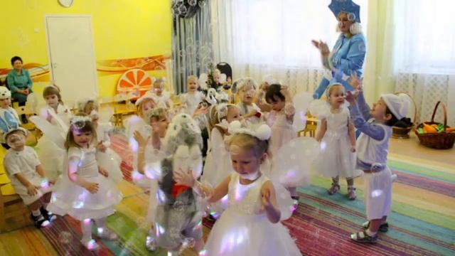 "Новый год" гр.Звездочки смотреть онлайн