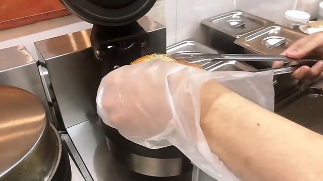 UFO Burger Machine UFO Ice Cream Waffle Maker смотреть онлайн