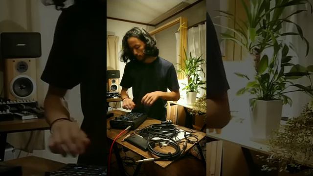 【Roland】SP-404MKII 2 смотреть онлайн