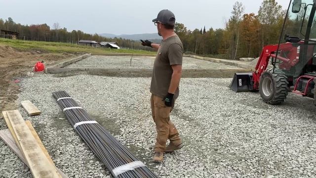 We're EXPERTS at This NOW! Building Our OFF GRID POST and BEAM Barn in the WOODS смотреть онлайн