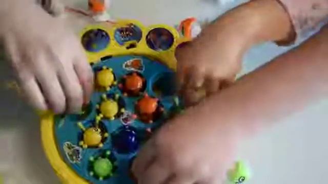 YIXIN Electric Musical Fishes and Octopus Fishing Game Toys Review, Hours of fun for the whole fami смотреть онлайн