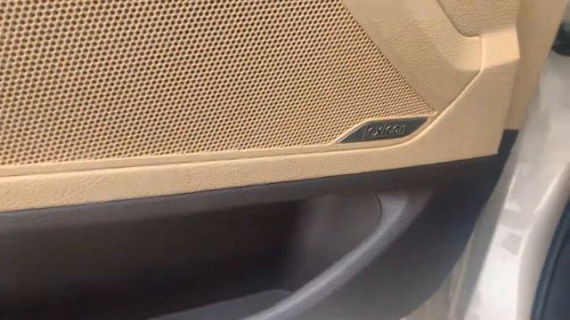 2015 Hyundai Genesis смотреть онлайн