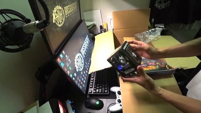 FangamerでUNDERTALEとDELTARUNEのグッズをちょこっと買ったので開封するだけの動画 смотреть онлайн
