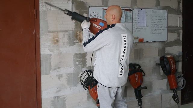 Вот зачем нужны отбойные молотки Hilti! смотреть онлайн