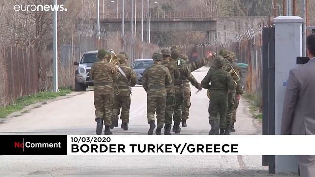 Военный оркестр и колючая проволока смотреть онлайн