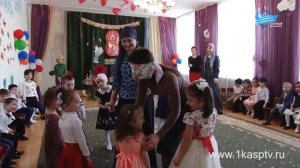 С Международным женским днем 8 марта, поздравили воспитанники детского сада №10 «Ивушка»