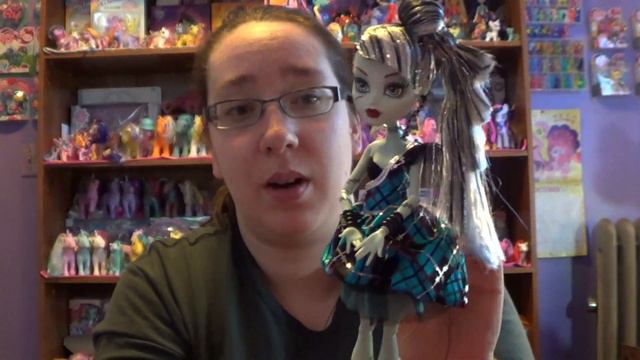 Monster High: Frankie Stein Sweet 1600 - Opening/Review смотреть онлайн