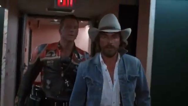 «Господи, сделай так, чтоб мы выбрались…» Харли Дэвидсон и ковбой Мальборо (1991) смотреть онлайн