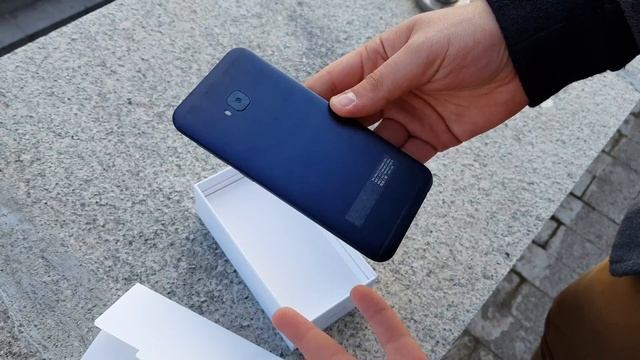 Asus ZenFone 4 Selfie Pro Распаковка самого крутого в мире селфифона