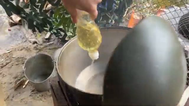 ПОЛЕВАЯ КУХНЯ ! Готовим суп Балгур в казане на костре ! смотреть онлайн