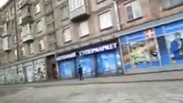 Троллейбус 27 "Пл. Конституции.- Река Оккервиль" . смотреть онлайн