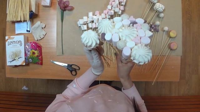 СЪЕДОБНЫЙ букет из зефира | Мастер-класс смотреть онлайн