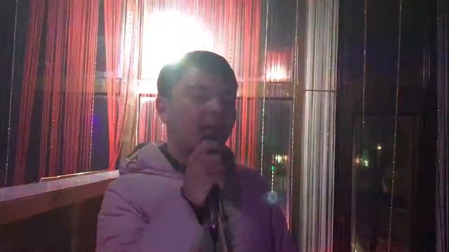 Красиво поёт Шоир!! Танец под дождём (к7) смотреть онлайн