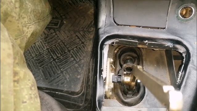 Как ремонтировать кулисы на вазе