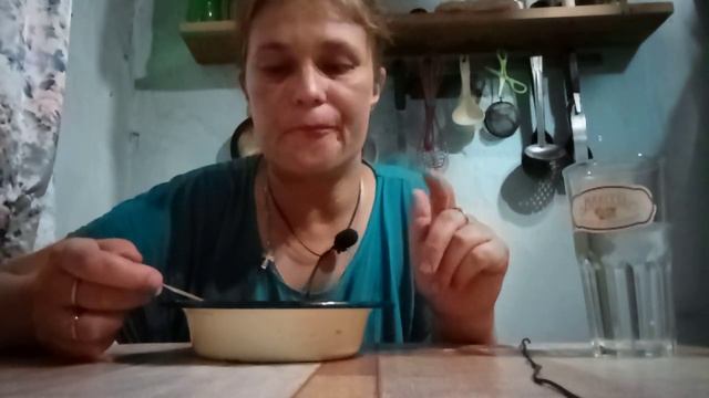 Мукбанг/ Борщ???.