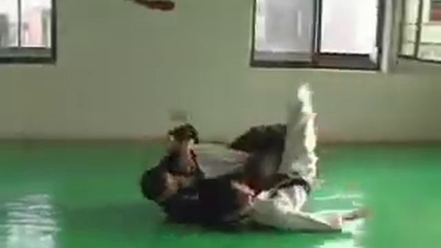 Gongkwon Yusul's Grand Master Kang-jun basic motions (Korean Martial Arts) смотреть онлайн