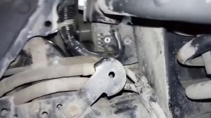 Ленд Крузер Прадо J150 2014 г. Замена обгонной муфты генератора.