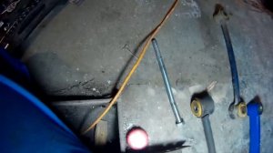 Реактивные тяги- полиуретан или  08-й сайлентблок