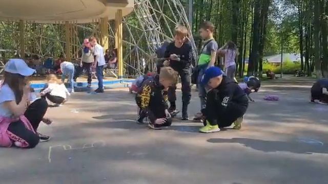 Городской округ Королев акция Рисуем зеленый мир и экологию смотреть онлайн