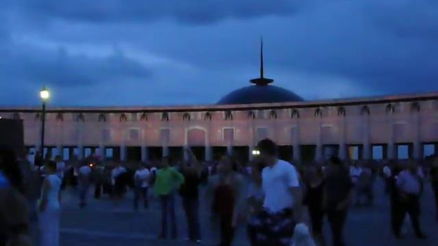День Победы 2010 год из архива. Парк Победы. Лазерное шоу смотреть онлайн