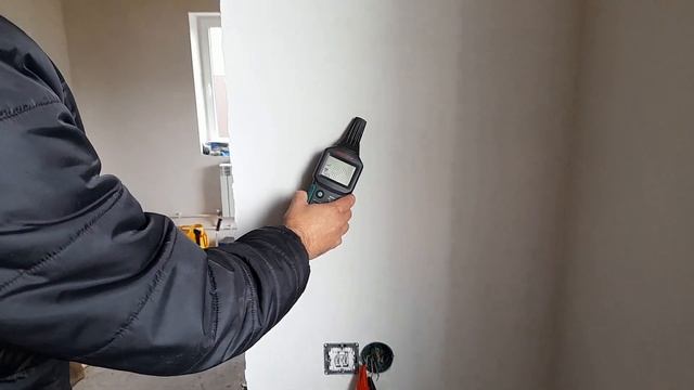 Ищем короткие замыкания в новостройке смотреть онлайн