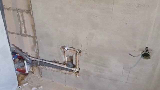 как самому сделать разводку воды в ванной и туалете проста и бюджетная.. смотреть онлайн