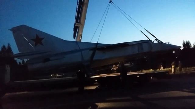 Разгрузка самолёта Белоозерский смотреть онлайн