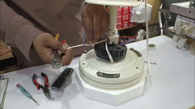 How To Install Royal AC DC Ciling Fan || How To Install AC DC Solar Fan смотреть онлайн