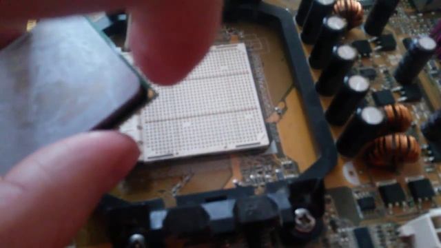 как заменить процессор/термопасту на материнской плате смотреть онлайн