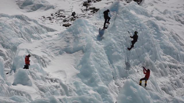 Top 10 Notorious Mount Everest Climbing Death