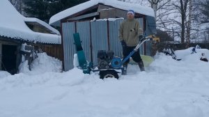 Убираем снег мотоблоком нева и снегоуборщиком СМ-600