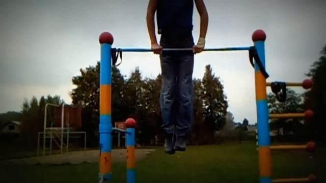 StreetWorkout(пацанам по 14 лет)