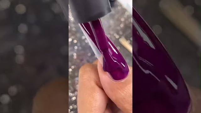 Color Changing Polish ??? What color will it Change?! лак для ногтей #nails #nailtutorial #acryl смотреть онлайн