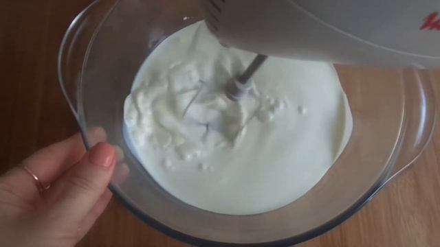 БЕСПОДОБНЫЙ ВОЗДУШНЫЙ КЛУБНИЧНЫЙ РУЛЕТ СО СЛИВКАМИ???Вкусный десерт к чаю/кофе? смотреть онлайн